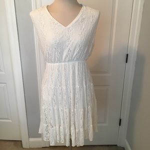 Haani Dresses - 2X Haani White Lace Stretch Dress Haani Dresses - 2X Haani White Lace Stretch Dress